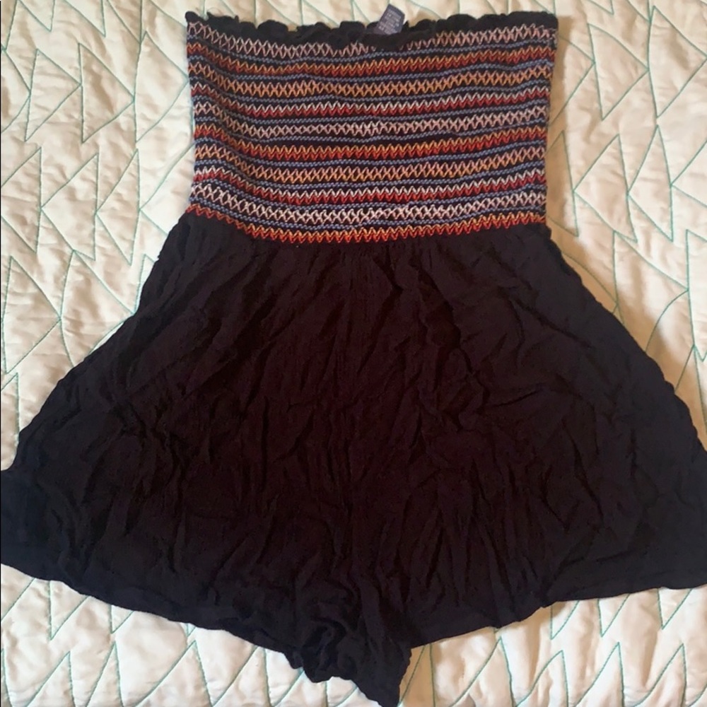 Strapless romper